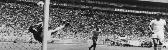 Gordon Banks Signed Glove