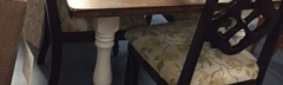 7ft x 3.5ft Solid Oak Table