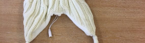 House of Fraser White Audio Beanies