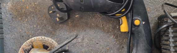 Builders paint, cements, wood fillers, putty and silicones & 2nd hand power tools